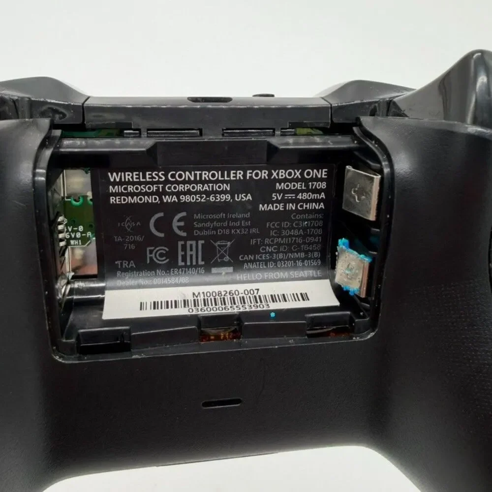 Xbox One Wireless Bluetooth Controller Model 1708 - Black (tested)